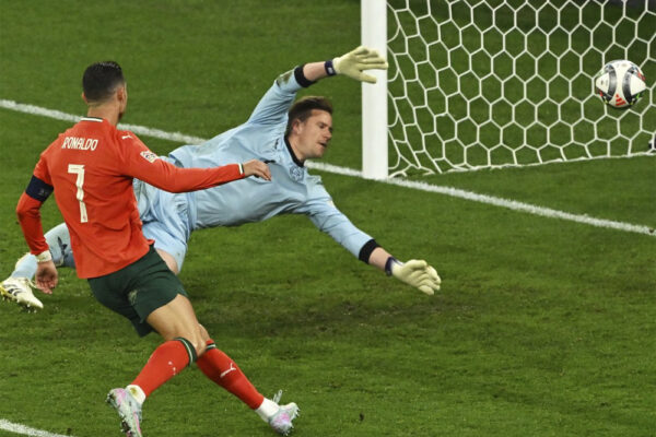 Cristiano Ronaldo goal make victory for portugal